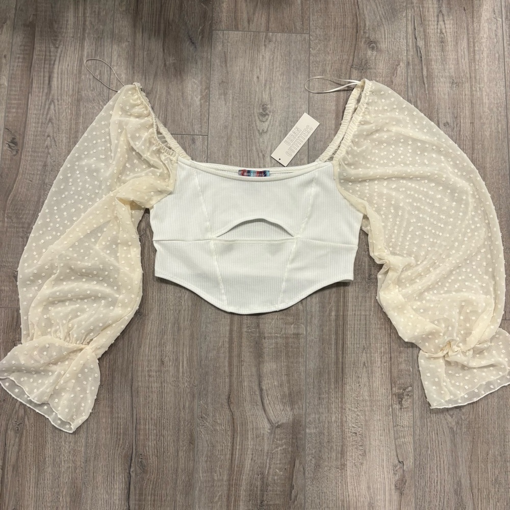 Urban Outfitters Cream Puff Sleeve Crop Blouse new with tags